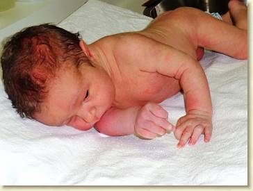 20101222-08 Lekker op mijn buik hoofd omhoog